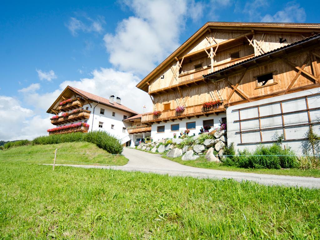 Oberbaumgartnerhof Villa Фалцес Екстериор снимка